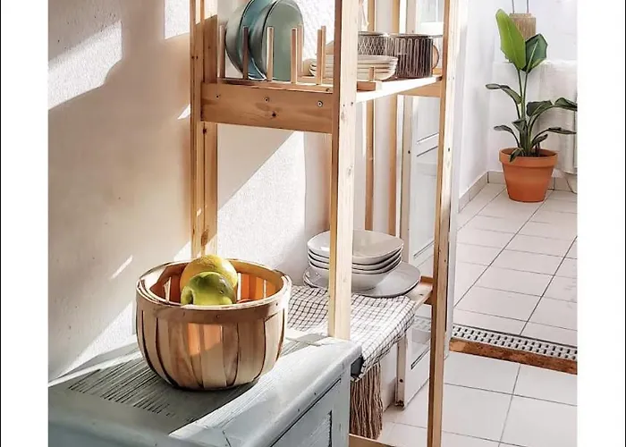 White Patio * ペラ